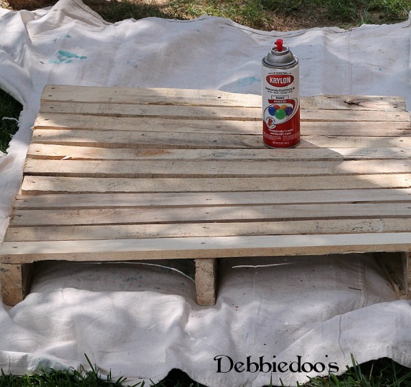 patriotic-pallet-001-600x566.jpg