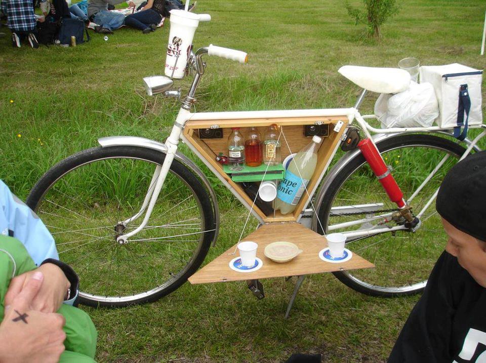 picnic bike.jpg