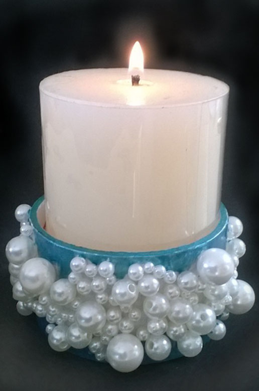 pjt-candlecollarbluepearlscropped.jpg