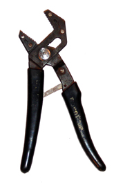 pliers.jpg