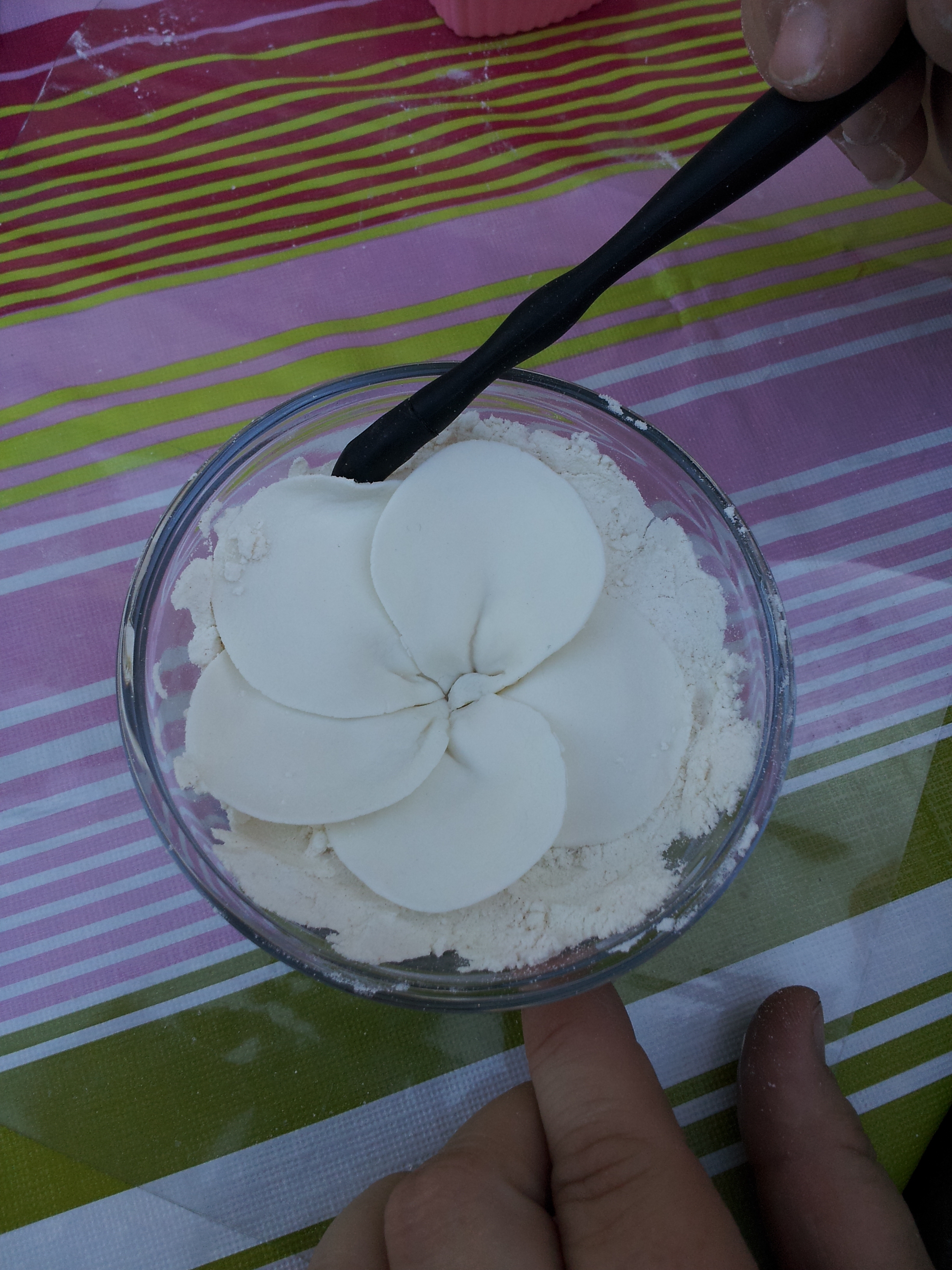 plumeria cupcakes 071.jpg