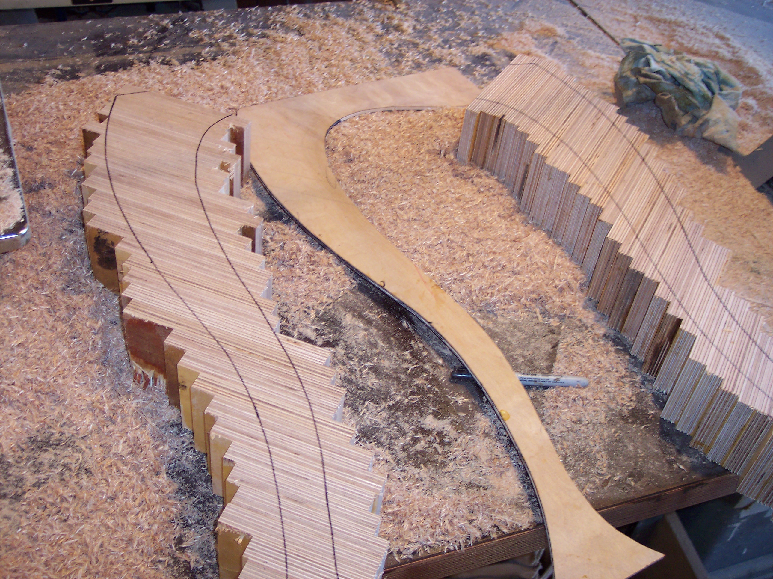 plywood curve table 005.jpg