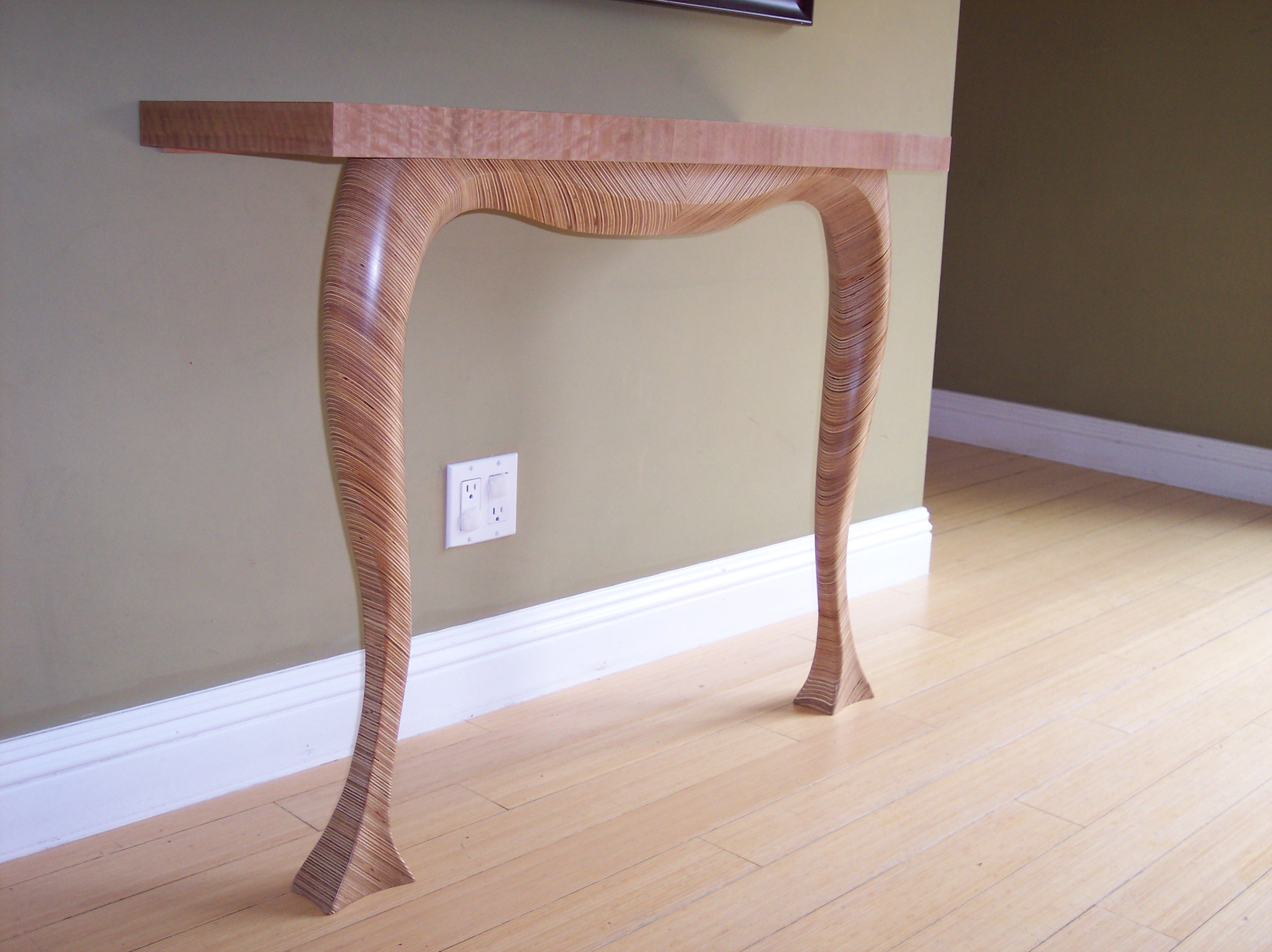 plywood curve table 025.jpg