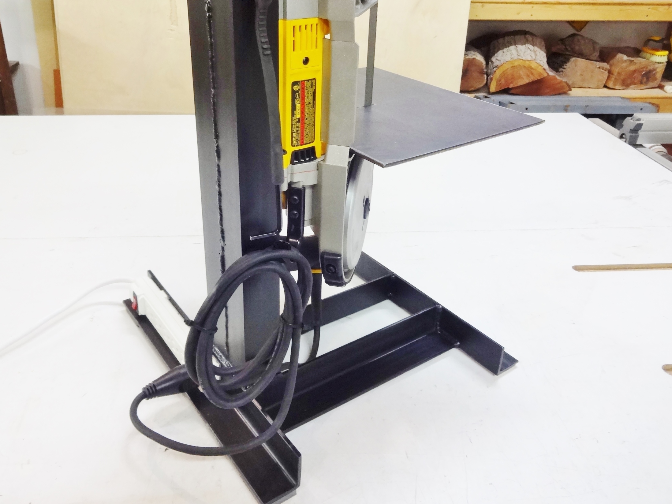 portable bandsaw stand (51).JPG