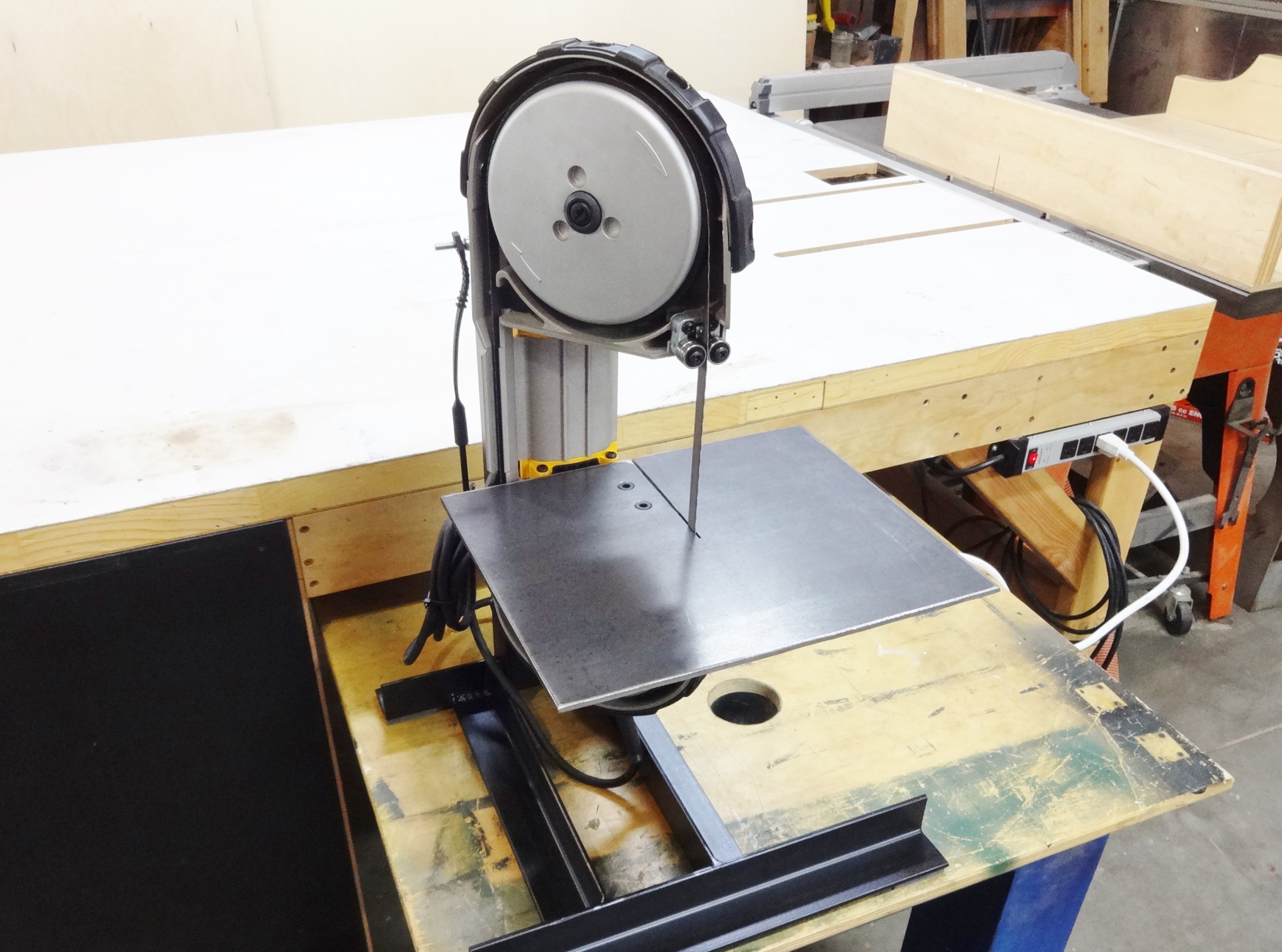 portable bandsaw stand (54).JPG