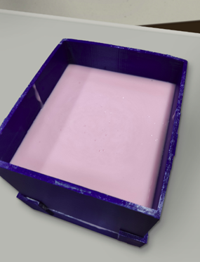 pour-silicone-into-mold-box-2.png