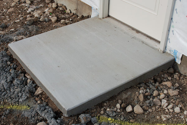 pouring-concrete-pad.jpg