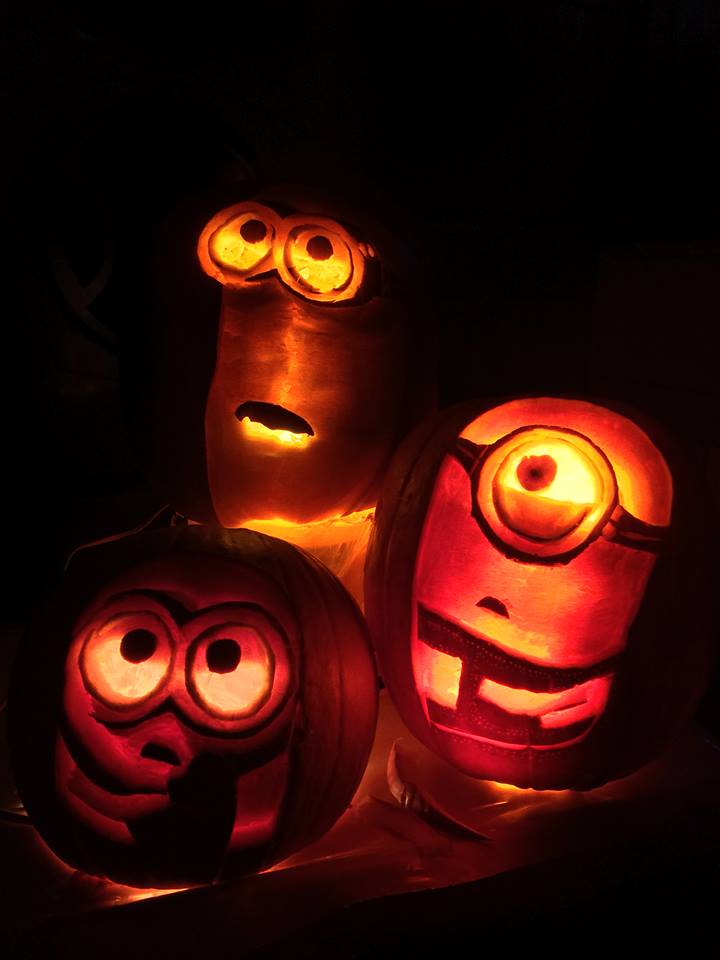 pumpkinCarving-Minions.jpg