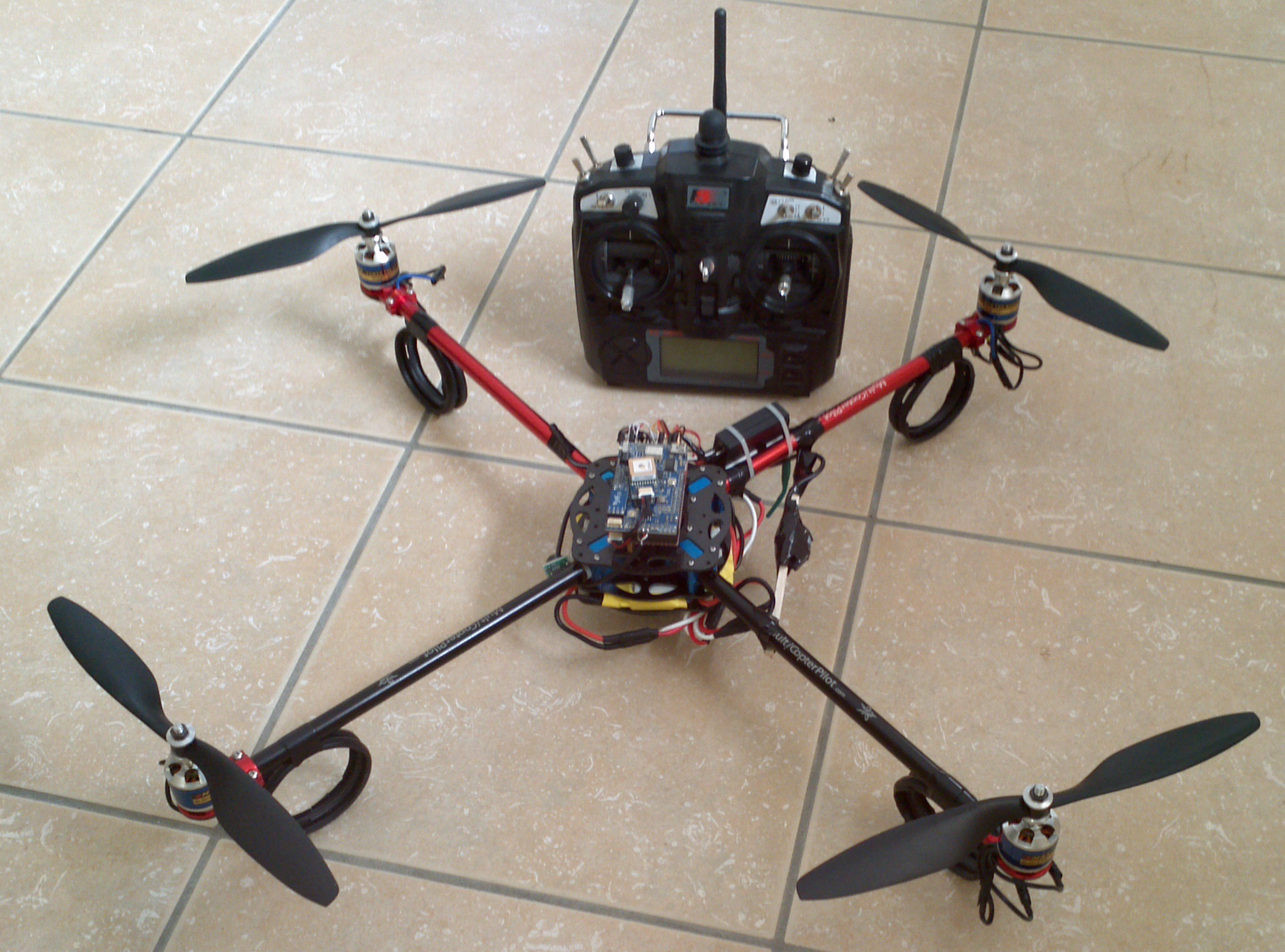 quadcopter_newframe.jpg