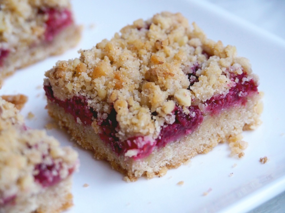 raspberry-and-walnut-squares-3.jpg