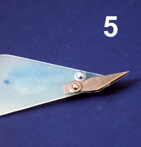 resist-knife1.jpg