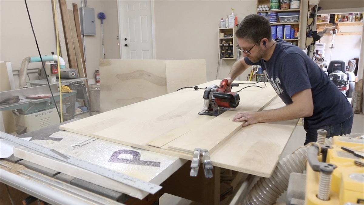 ripping-plywood-circular-saw.jpeg