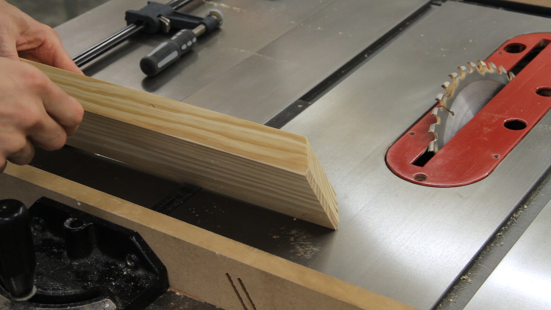 roubo-workbench-122.jpg