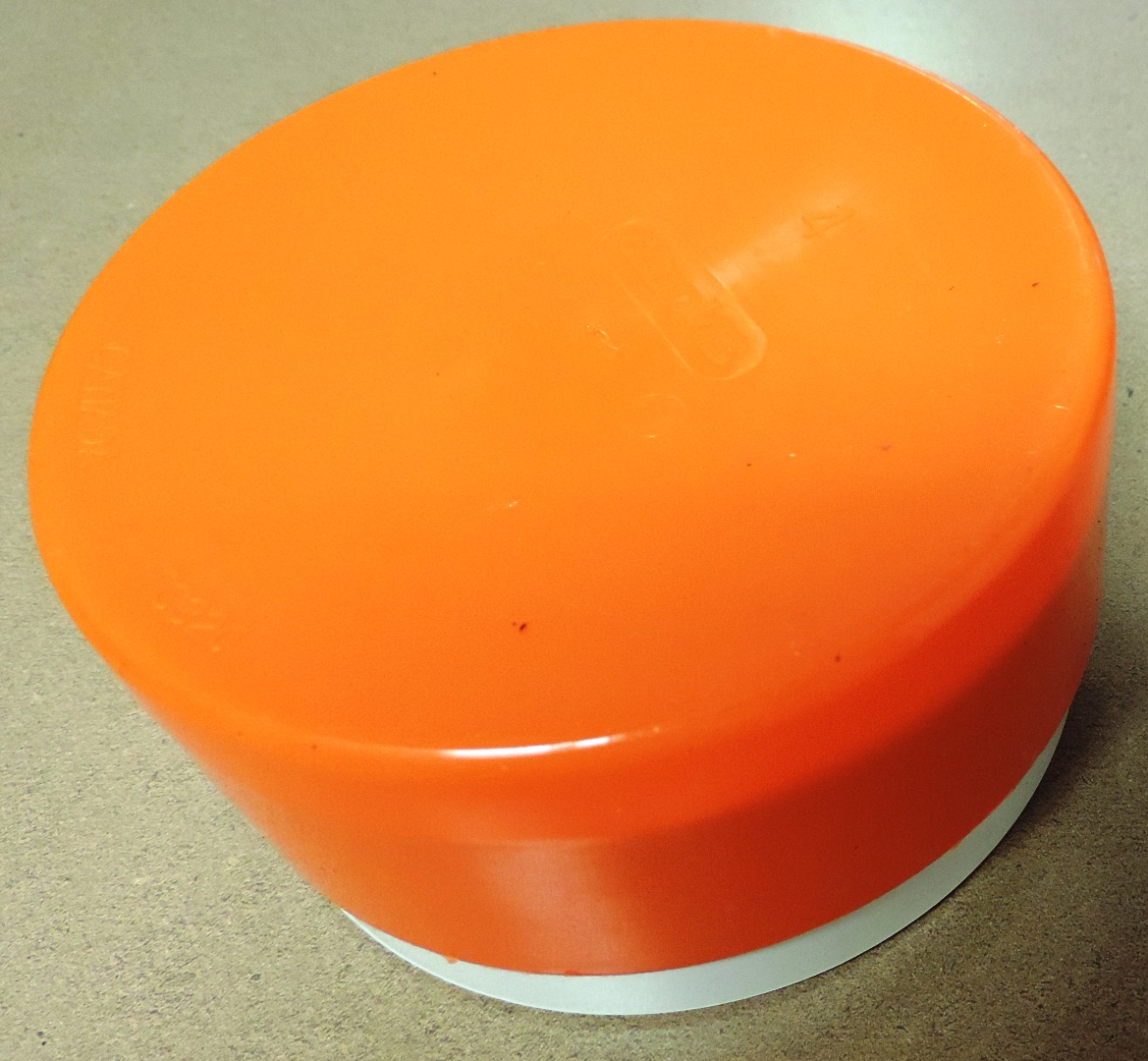 round cap orange w white alone.JPG