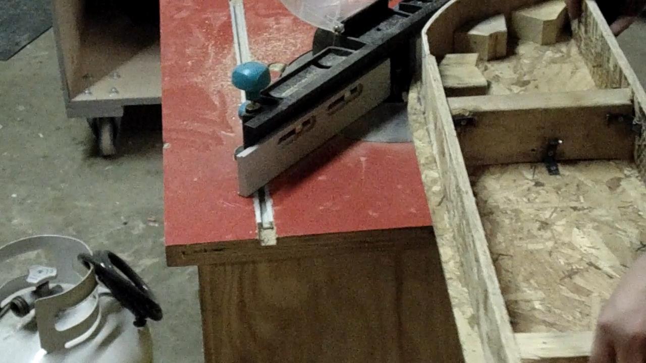 router table.jpg