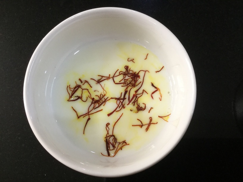 saffron in milk.jpg