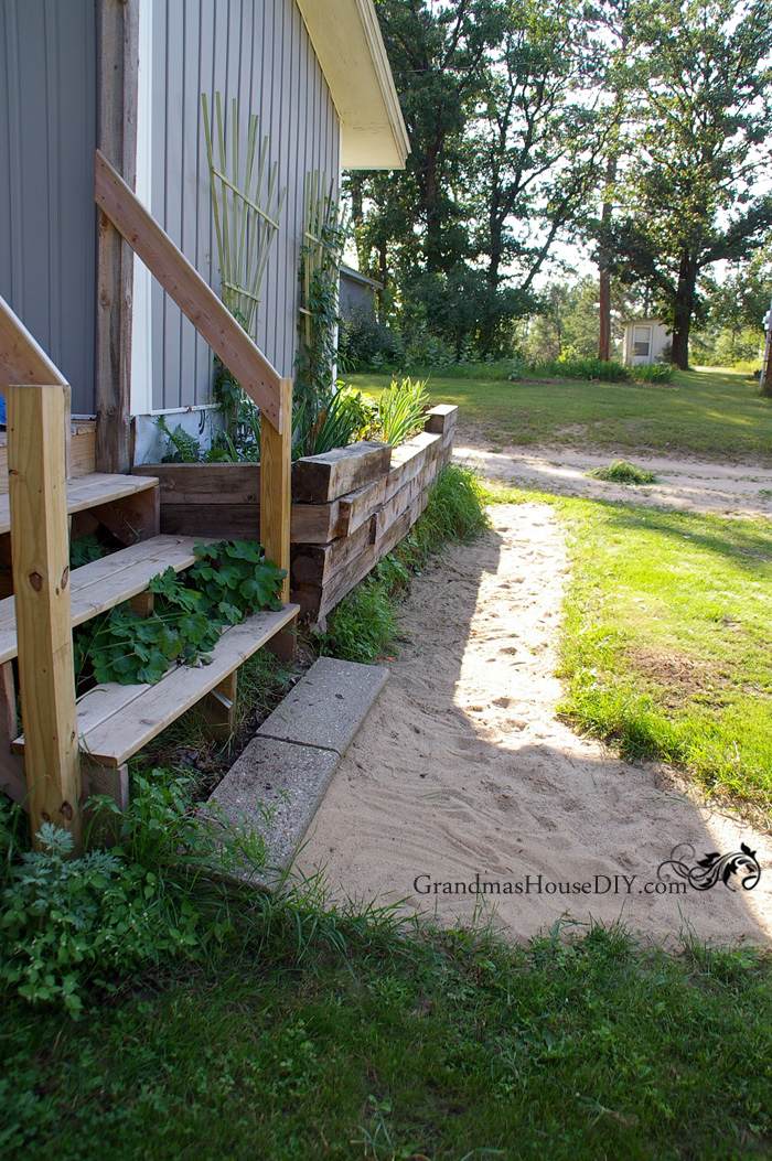 sand-path-backyard-fire-pit.jpg