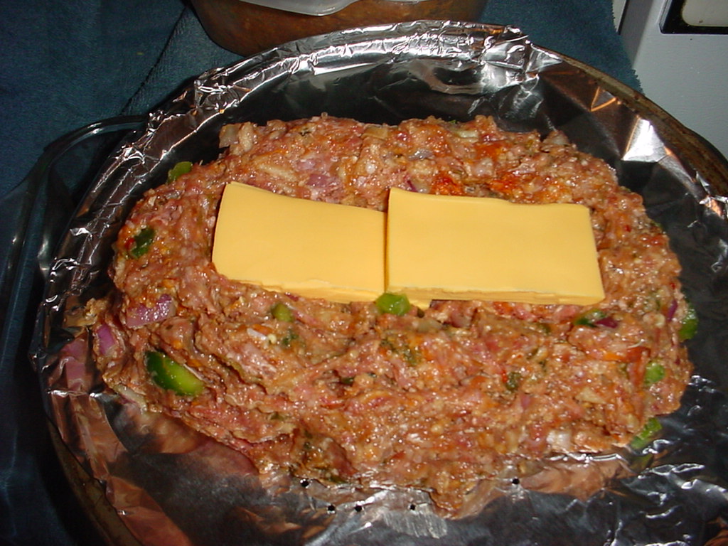 sausage and beef meatloaf 017.jpg