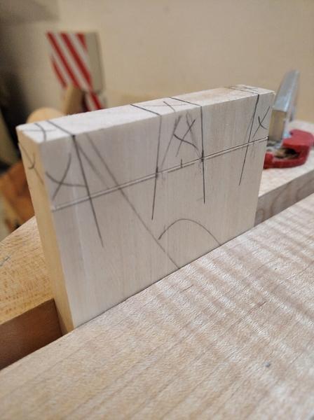 sewing box dovetail layout.jpeg