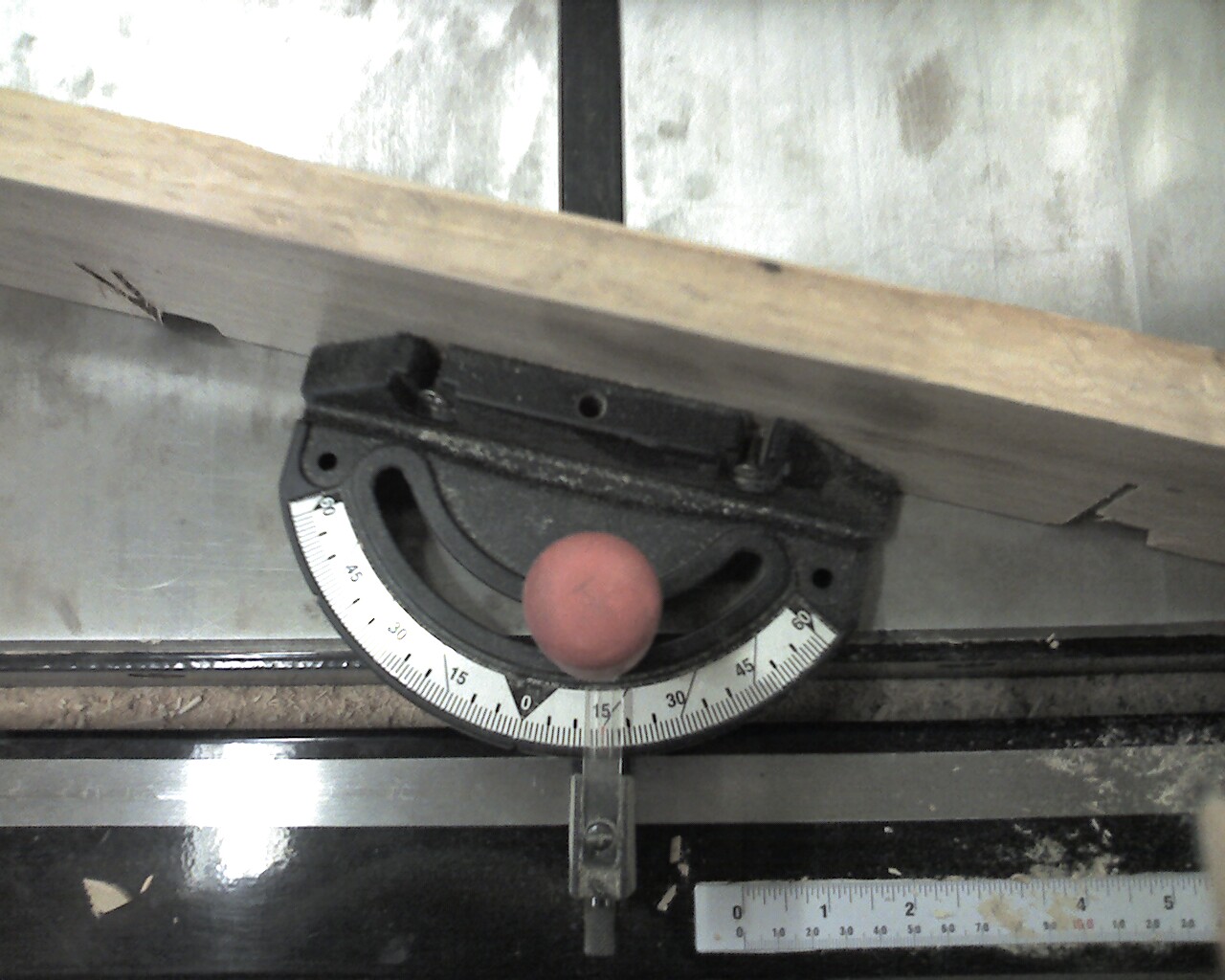 sh brace miter gauge 15 deg.jpg