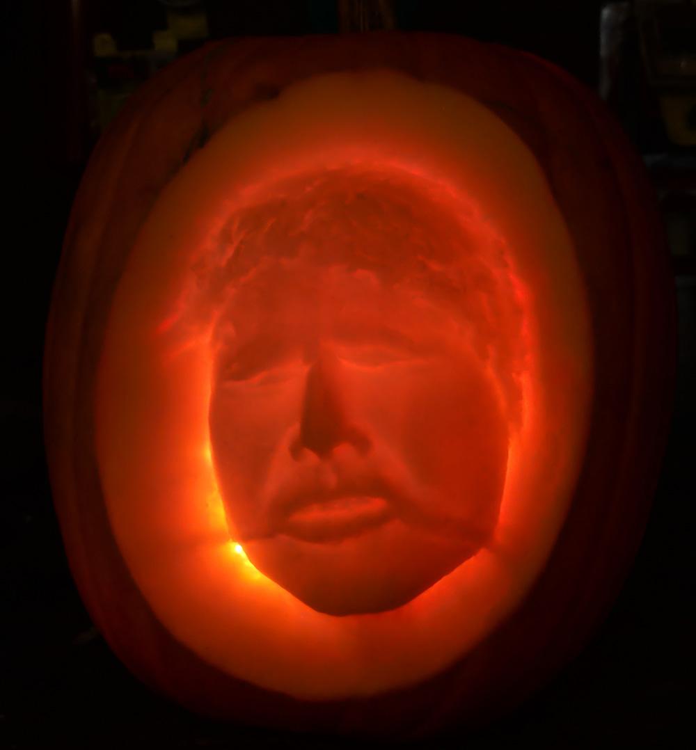 shareahack_han-solo_carbonite-pumpkin_002.jpg