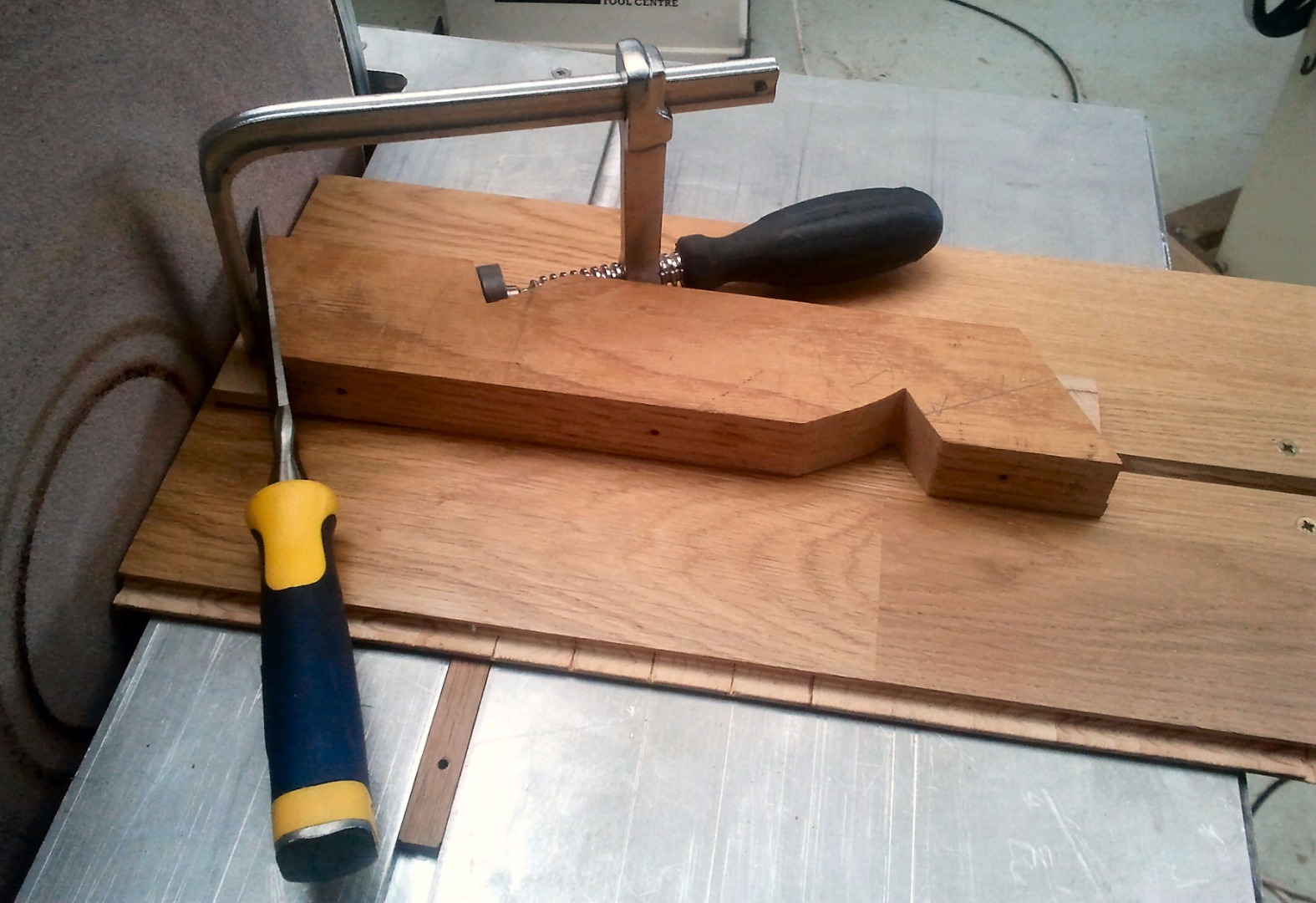 sharpening jig in use3.jpg