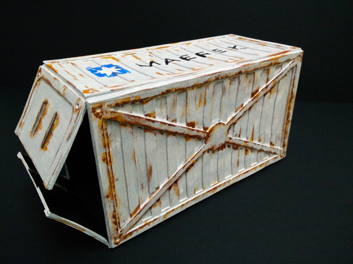 shipping_container_tissue_box_31.jpg