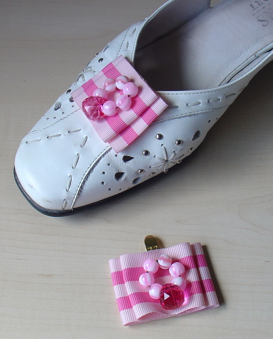 shoe clips2.jpg