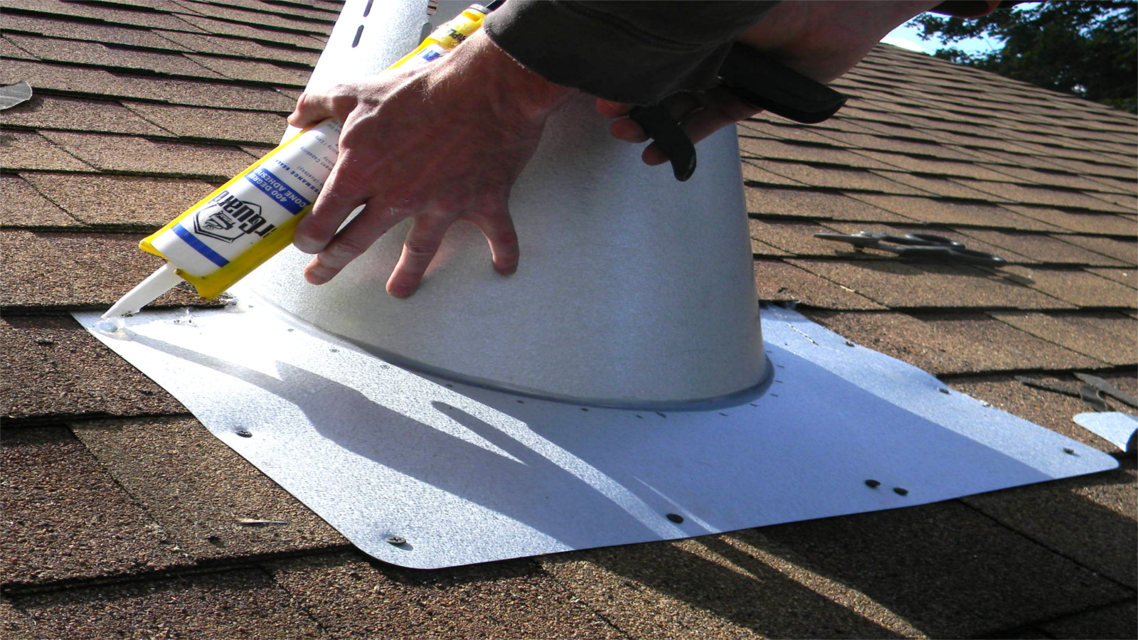 silicone-screws-chimney-flashing.jpg