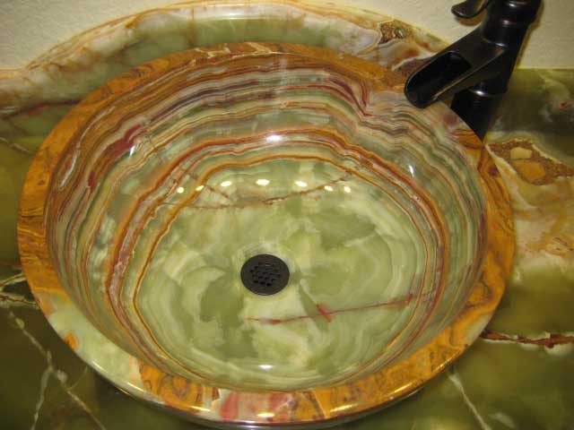 sink_under-lite_MIAMI-LAKES_up-close-bowl.jpg