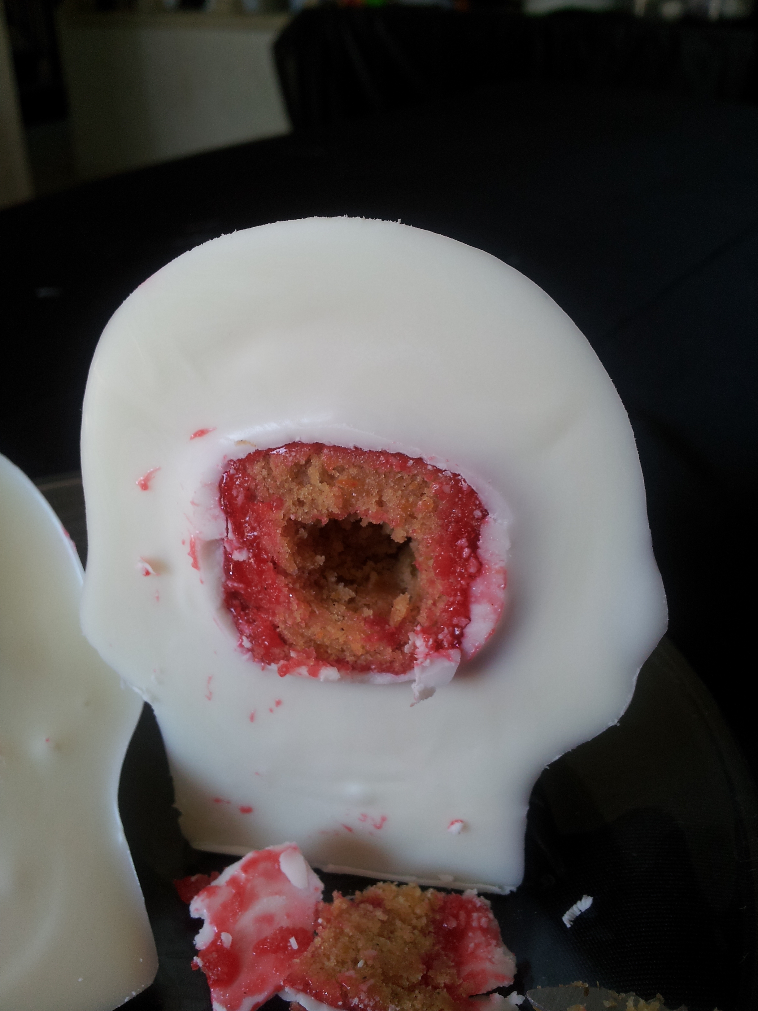 skull cupcake and sugar deco 596.jpg