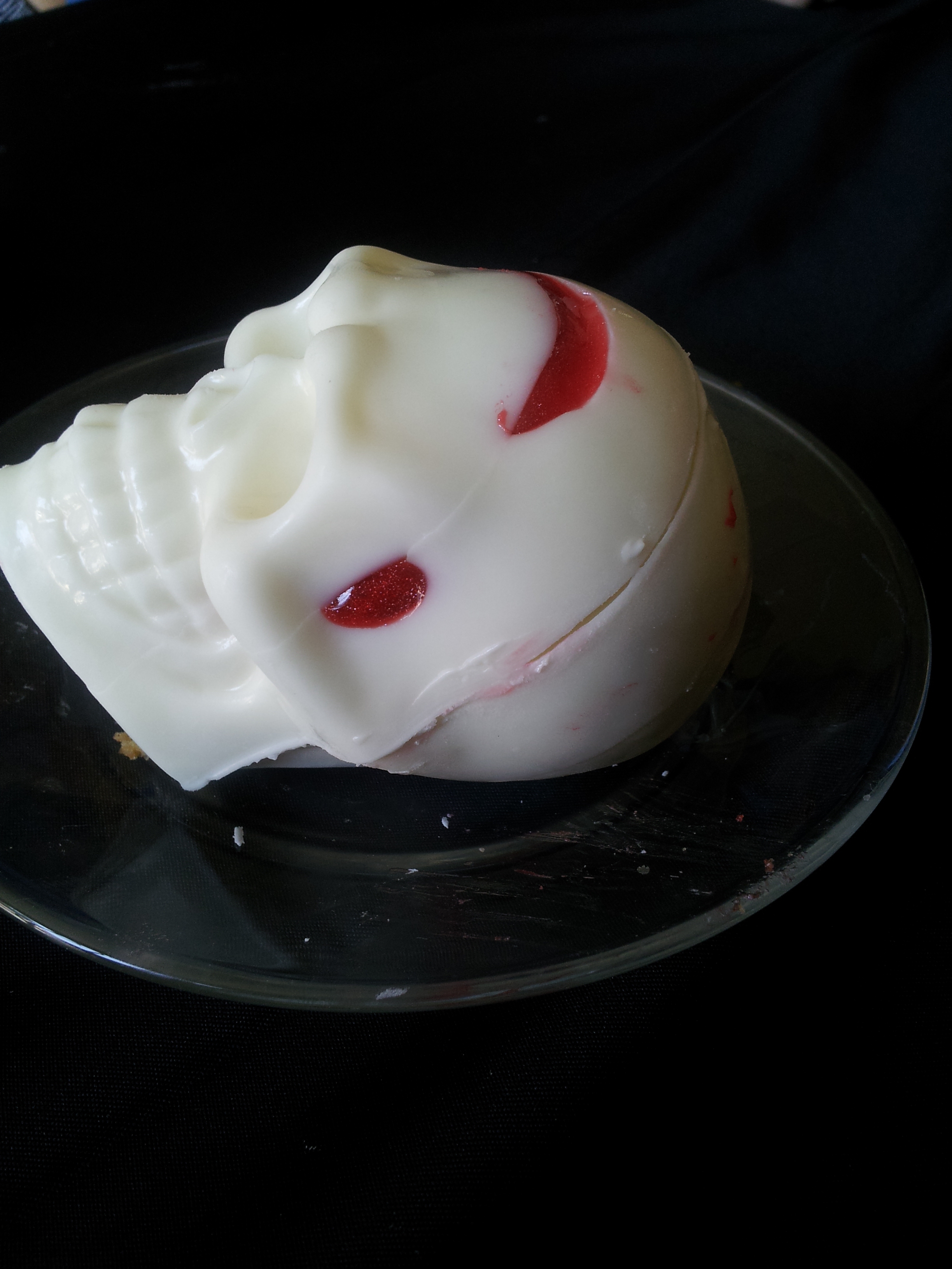 skull cupcake and sugar deco 606.jpg