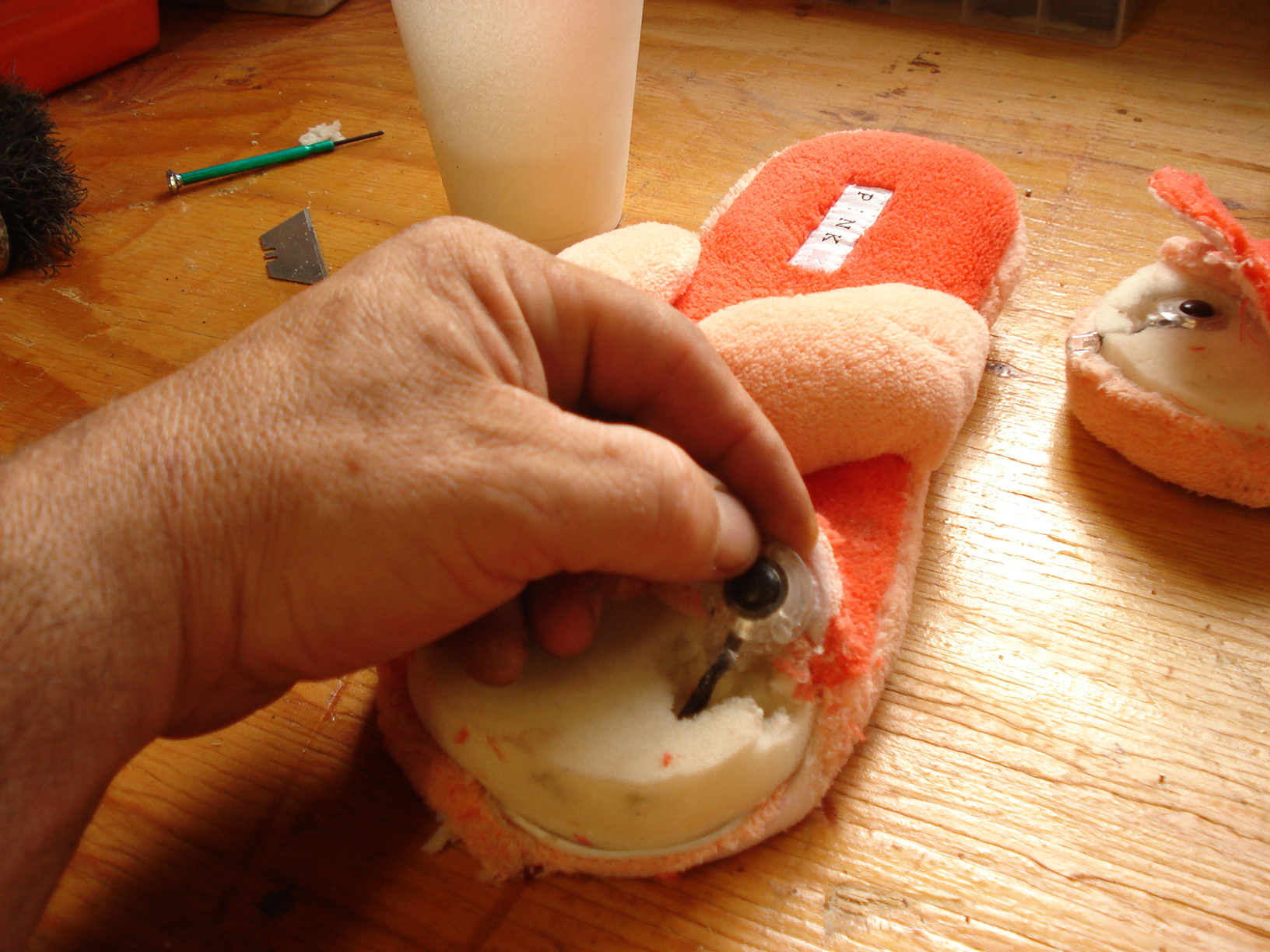 slippers hack 007.JPG