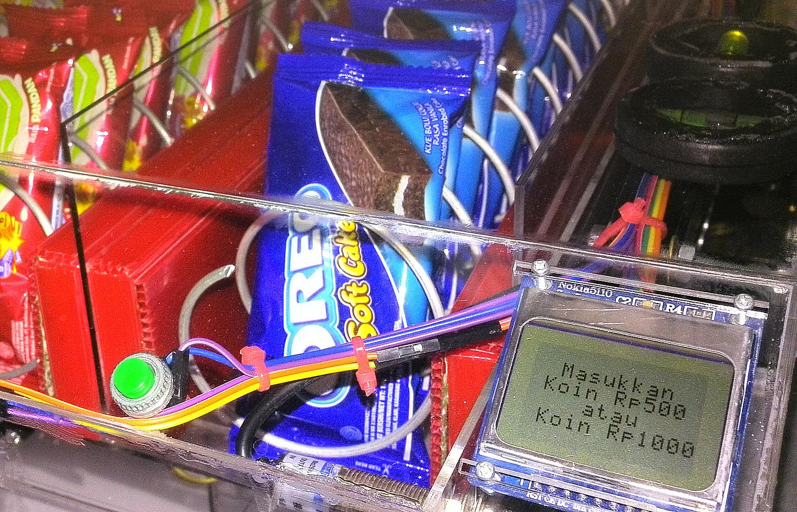 snackvendingmachine4.jpg