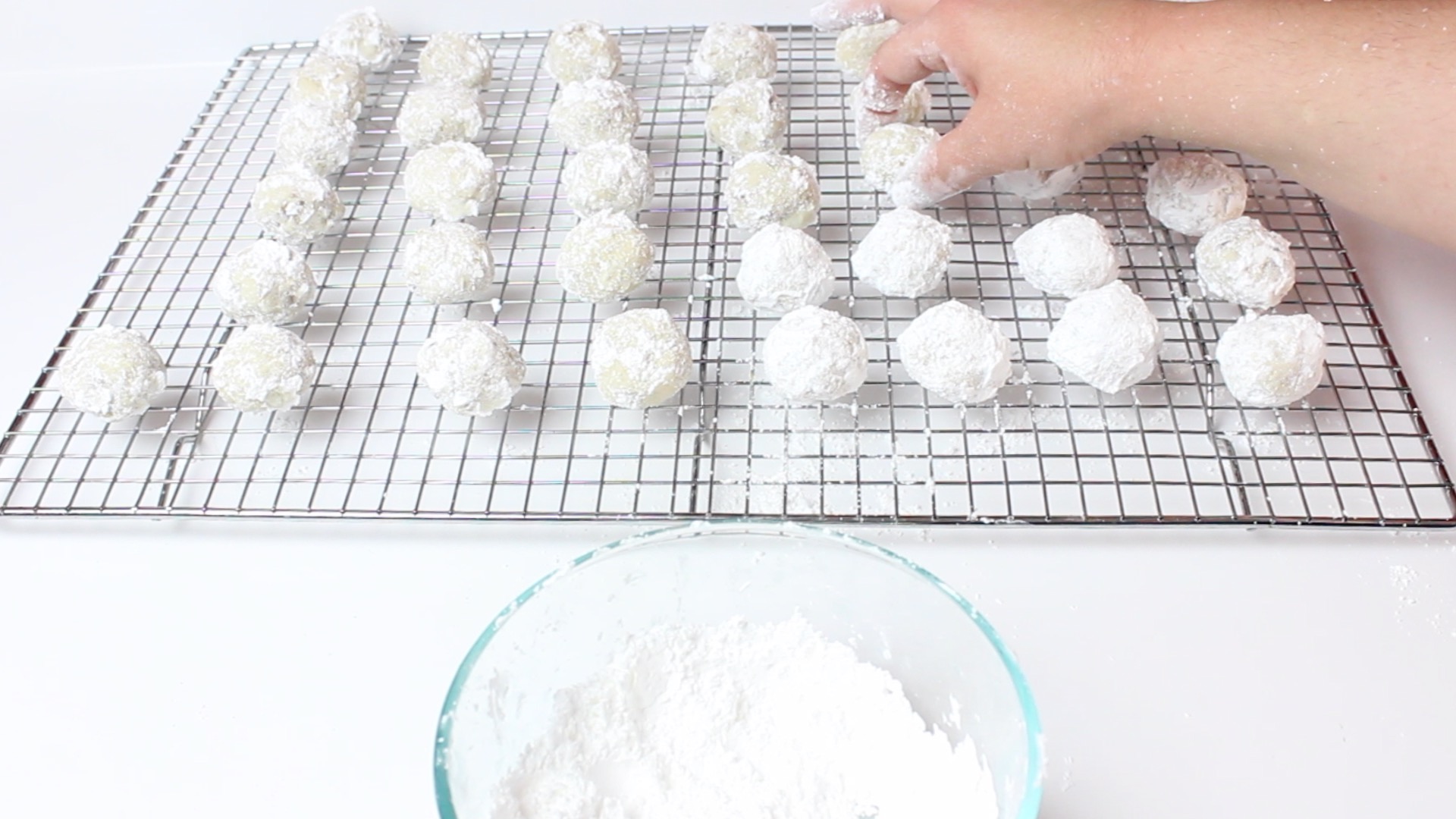 snowball cookies17.jpg