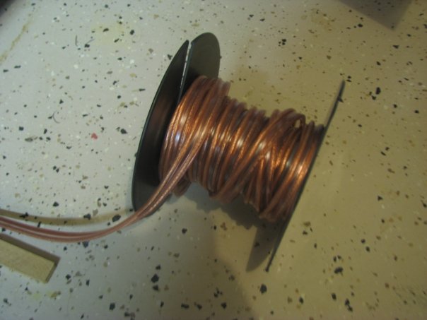 speaker wire.jpg