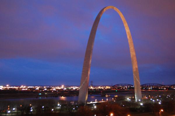 st. louis arch.jpg