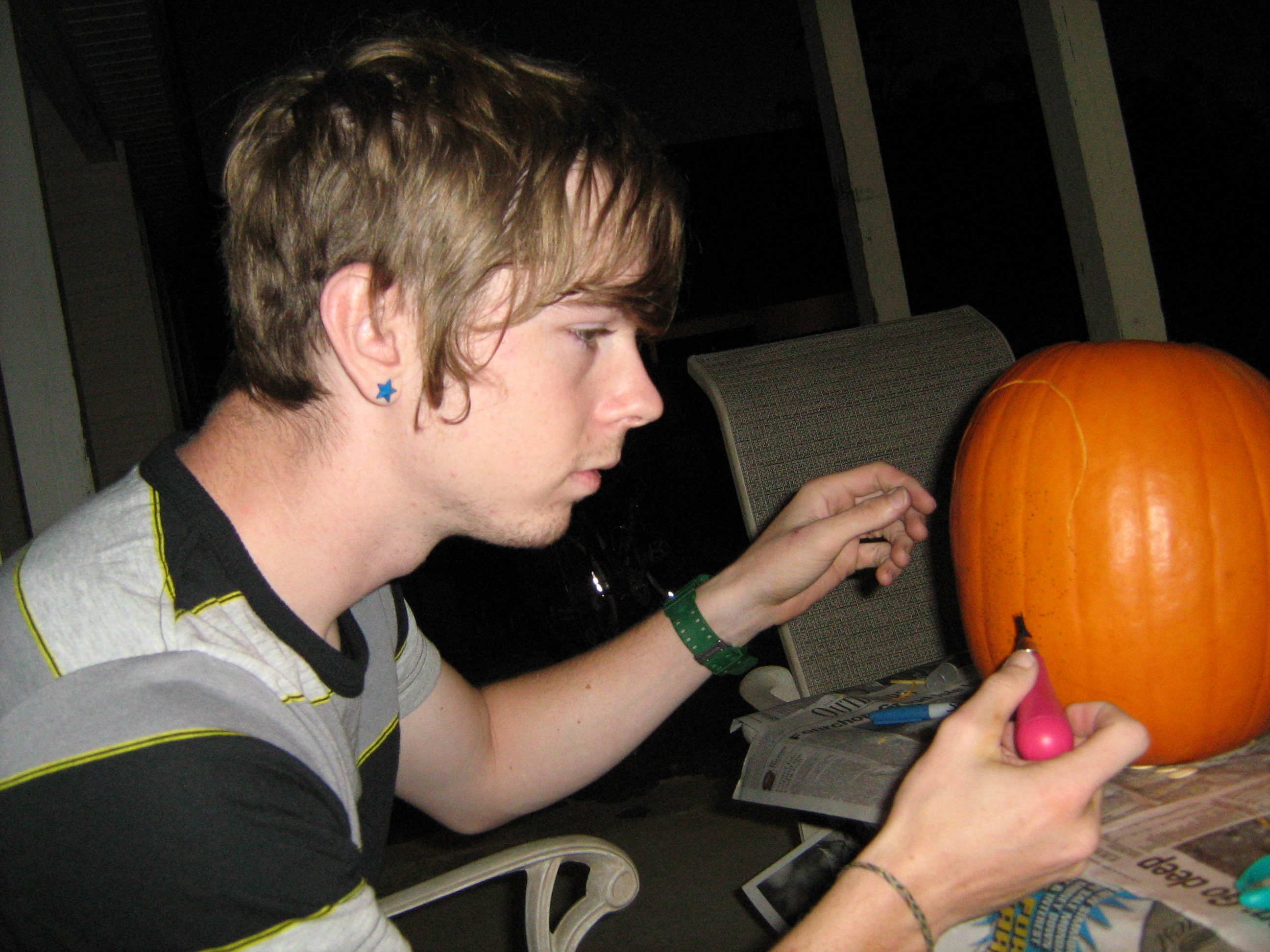 start carving.JPG