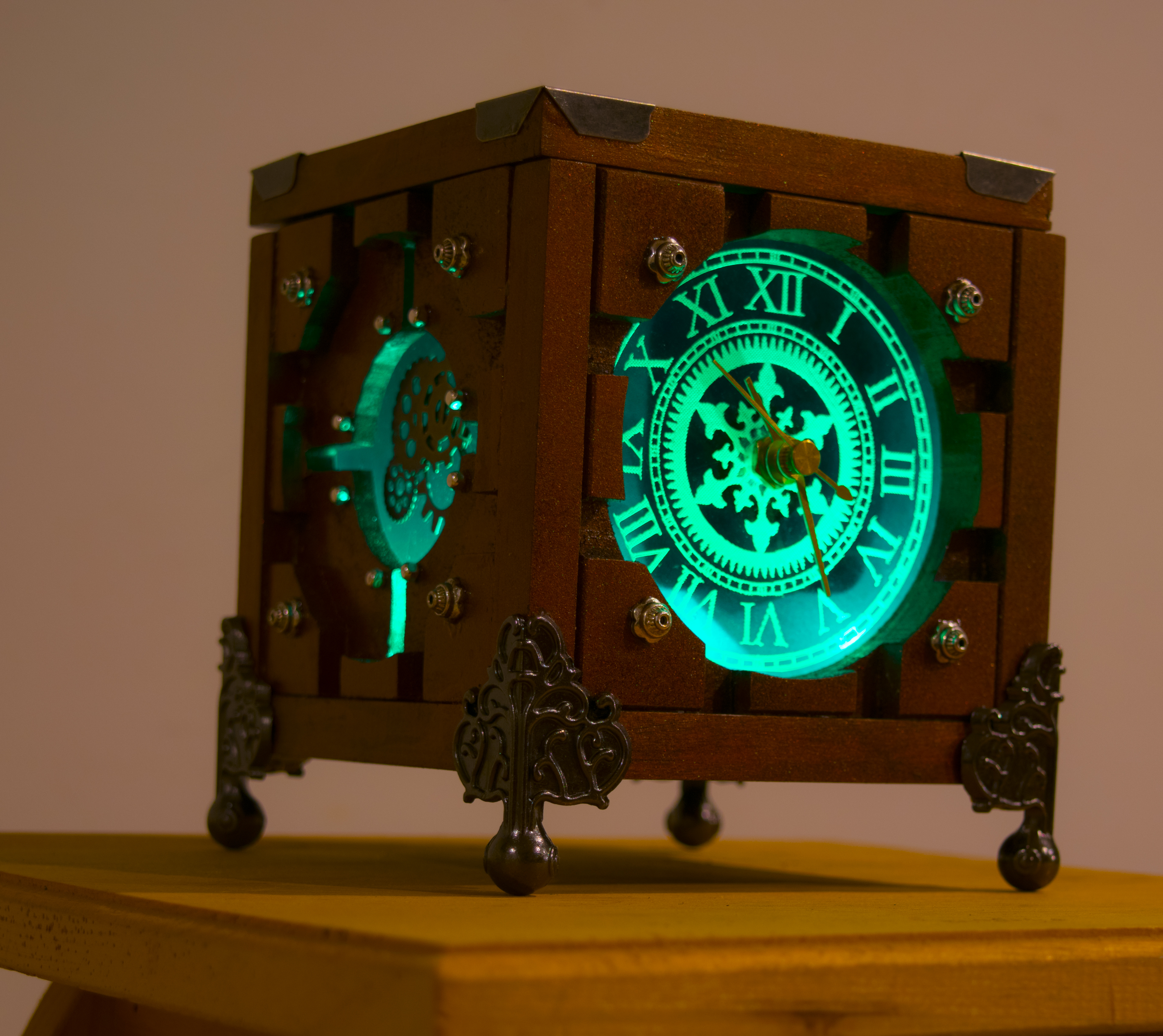 steampunk_box2.jpg