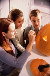 stockimage_pumpkincarving.jpg