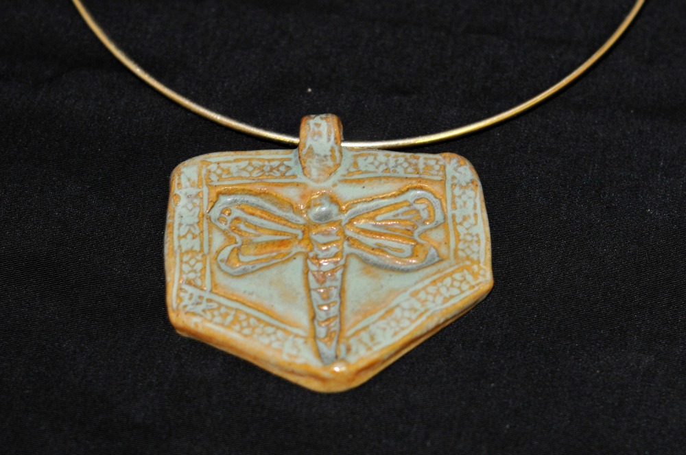 stoneware clay necklace.jpg