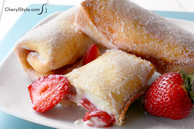 strawberry-cheesecake-chimichangas-recipe-H.jpg