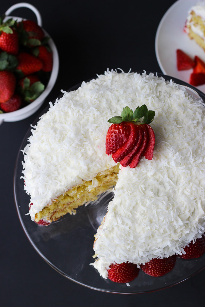 strawberrycoconutcake-1701.jpg