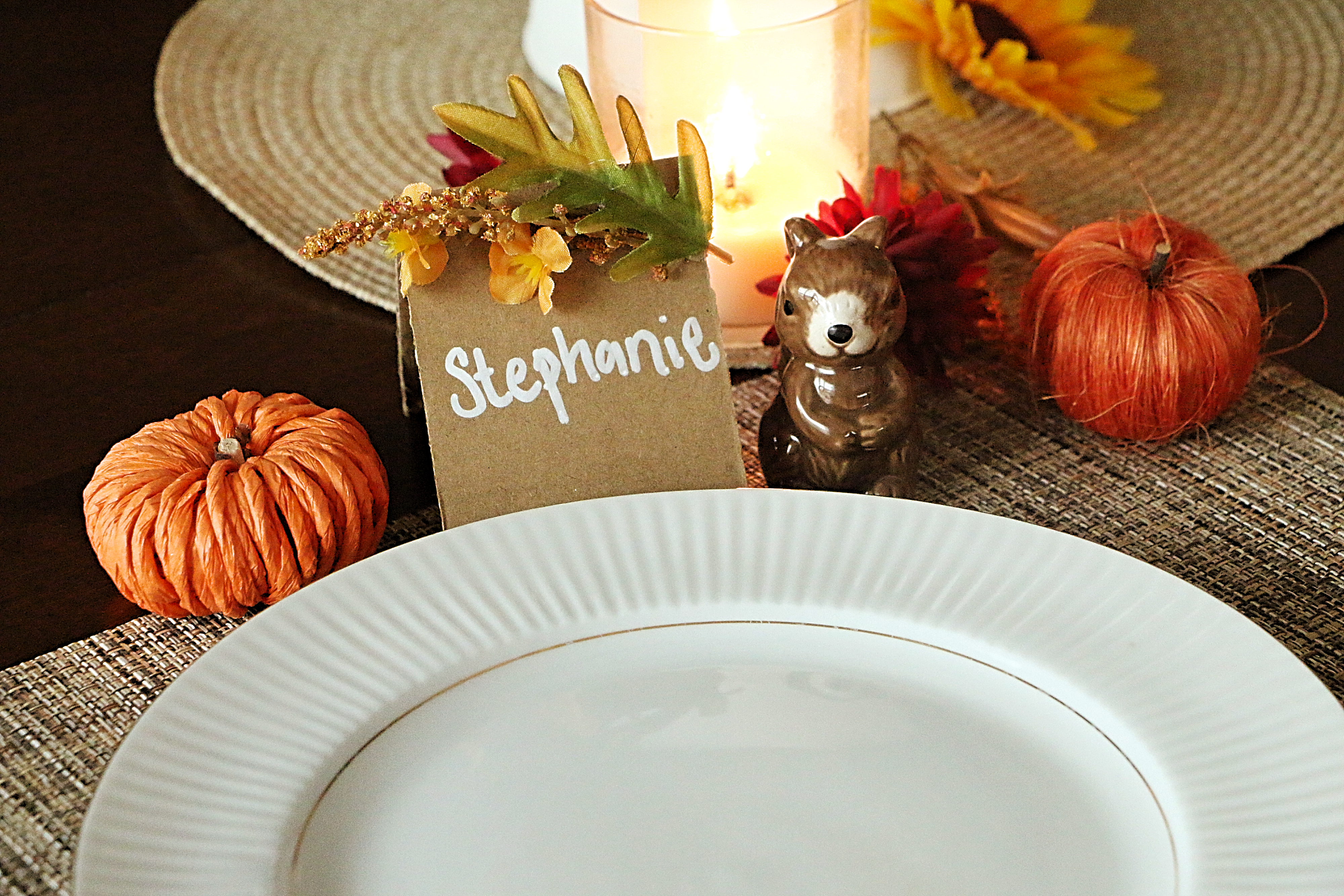 table decorations and place card.png