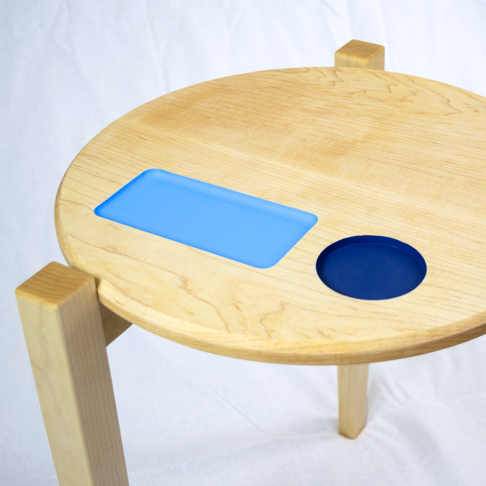 table top with holder and tray.png