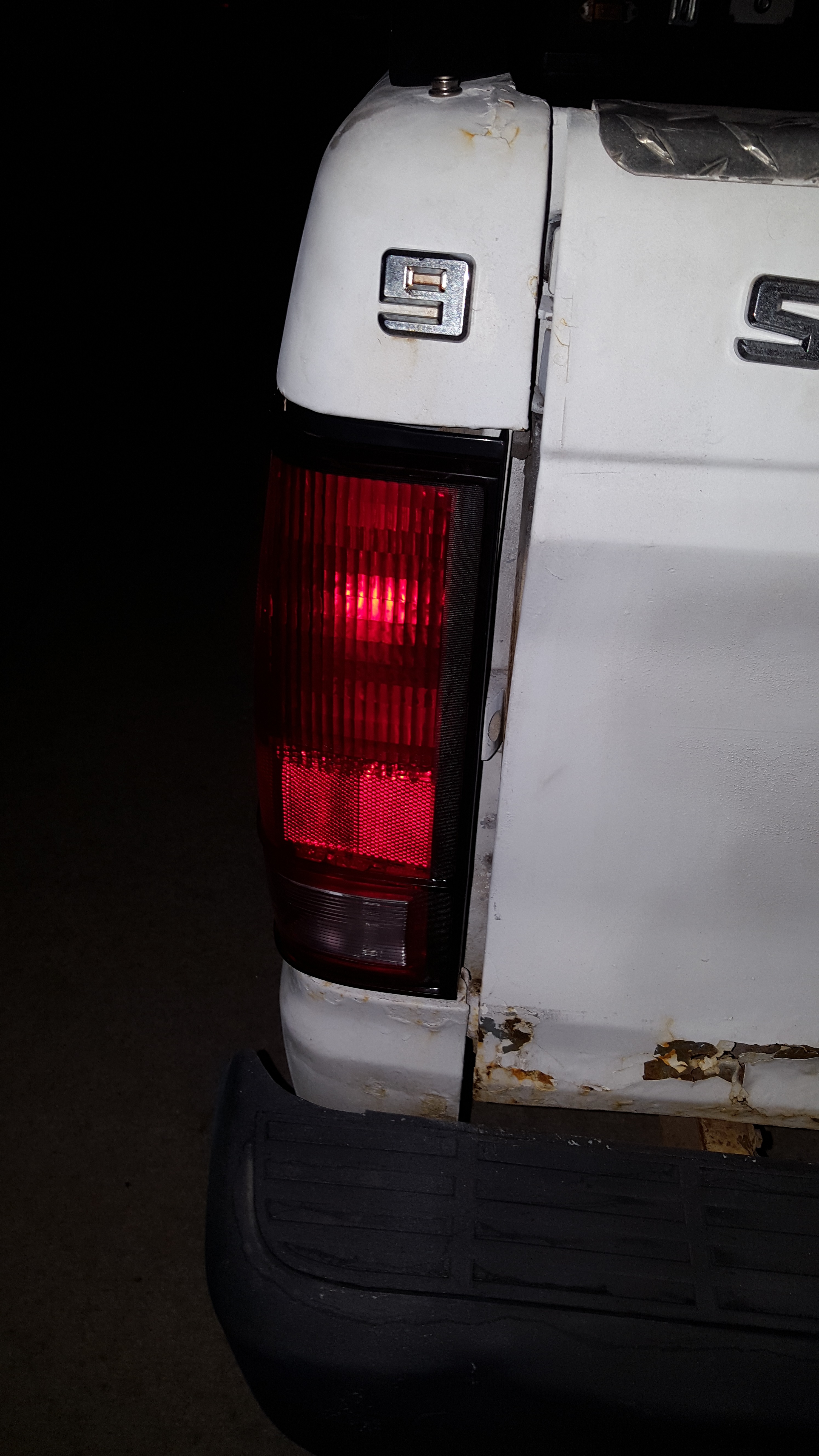 tail light 3.jpg