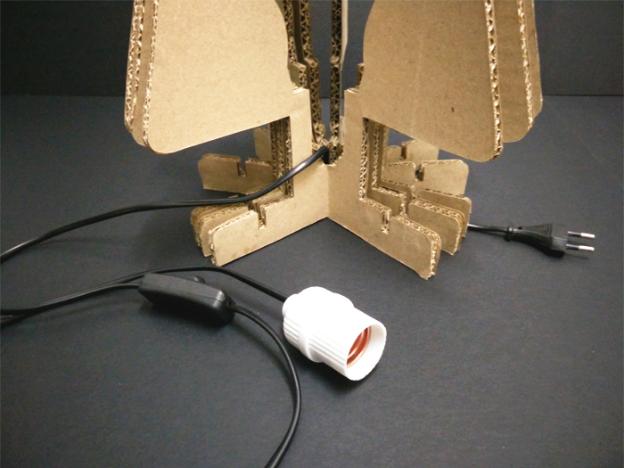 the_cardboard_lamp_27.jpg