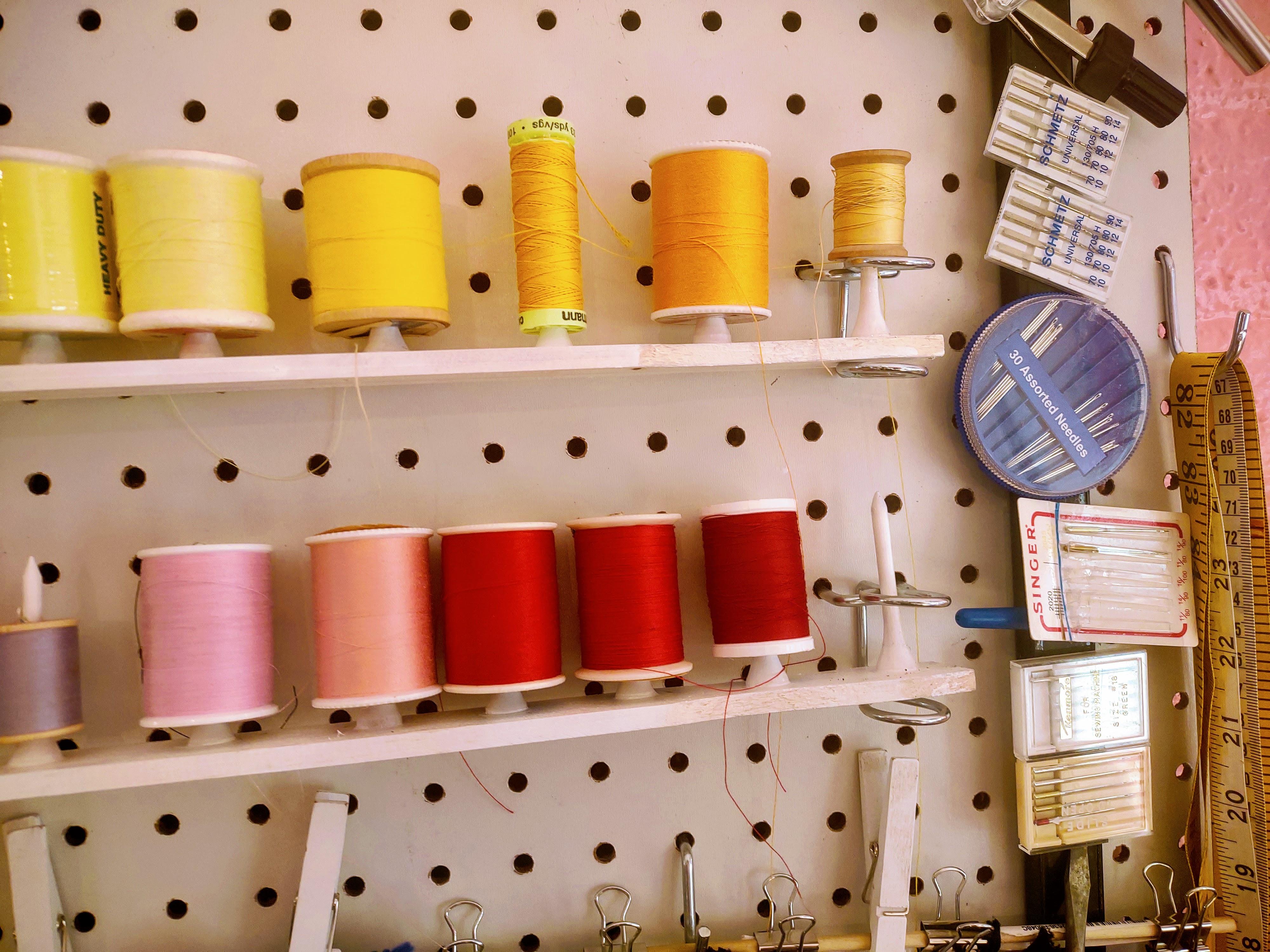 thread rack.jpg