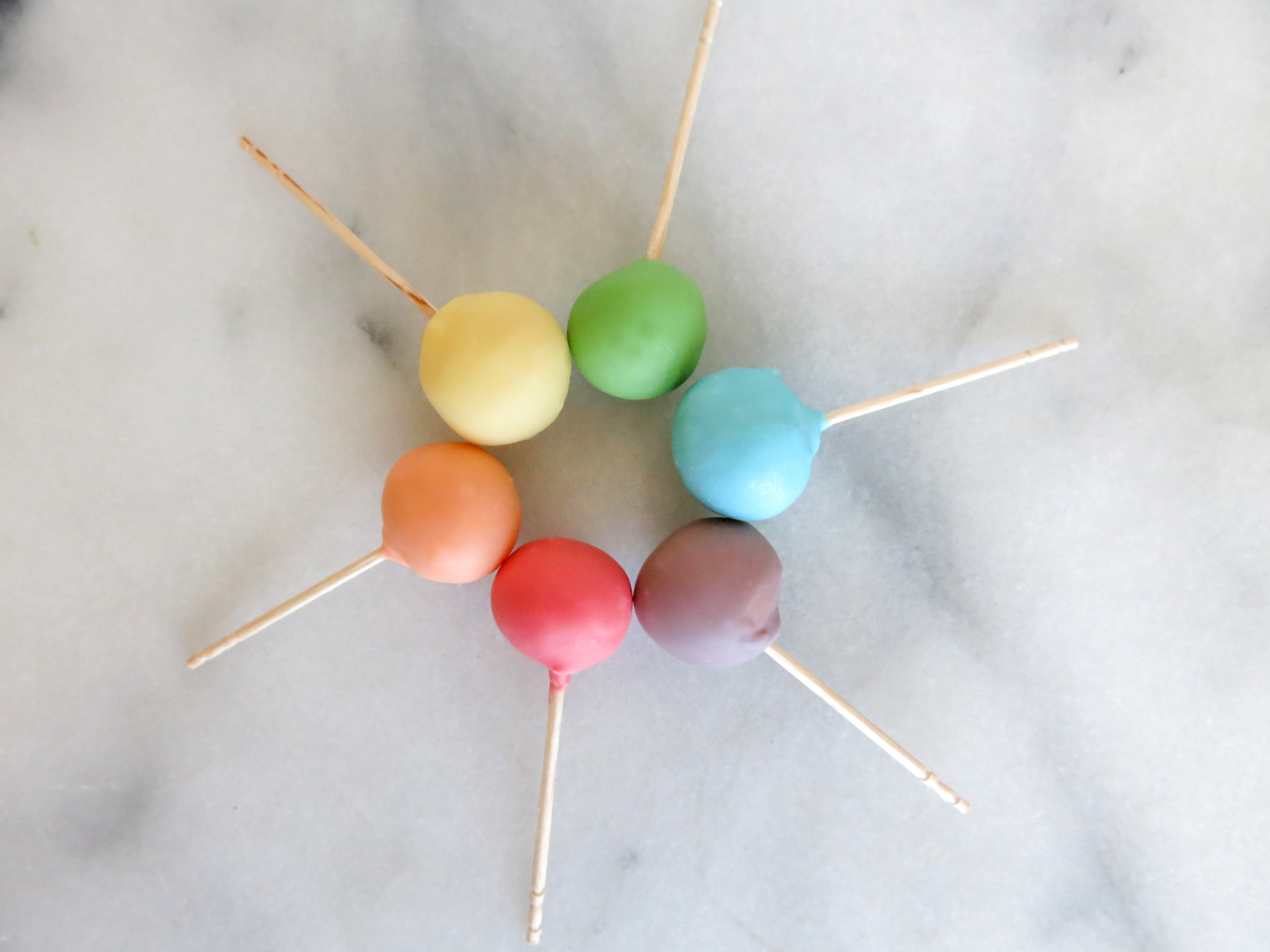 tiny cake pops-51.jpg