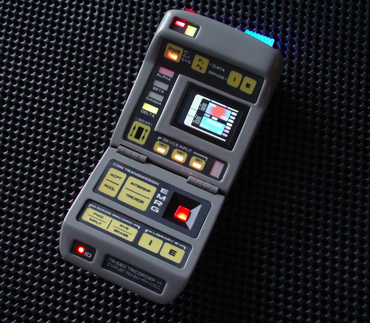 tricorder.jpg